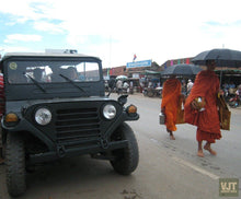 Load image into Gallery viewer, Angkor Archeological Park Jeep Tours Cambodia Jeep