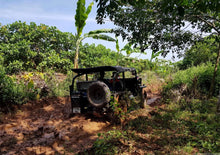 Load image into Gallery viewer, Half-day Kampong Khleang Cambodia Jeep
