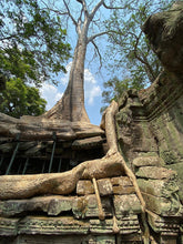 Load image into Gallery viewer, Vietnam - Cambodia Border Crossing Road Trips VJT Adventures