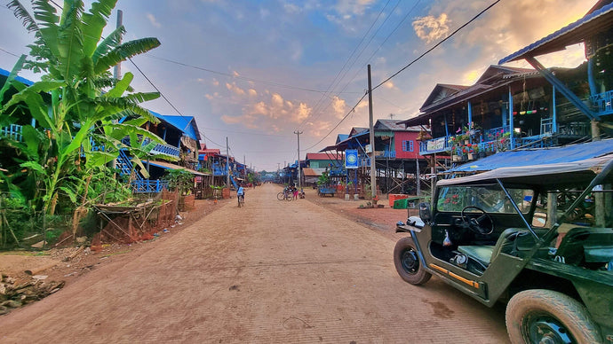 Countryside Kompong Phluk by Jeep Cambodia Jeep 