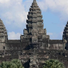 Load image into Gallery viewer, Explore Angkor Wat Jeep Tours VJT Adventures 
