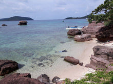 Load image into Gallery viewer, Exploring Phu Quoc’s Nature Beauty Jeep Tours Phu Quoc Jeep Tour 
