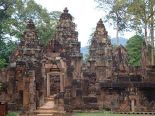 Load image into Gallery viewer, Kbal Spean– Banteay Srey– Banteay Samre Jeep Tours Cambodia Jeep 
